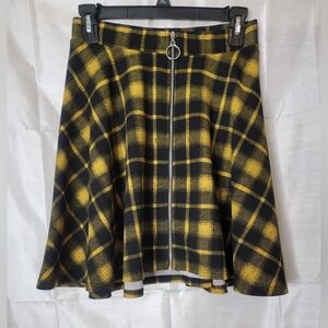 Plaid A-Line Skirt in Yellow and Black
